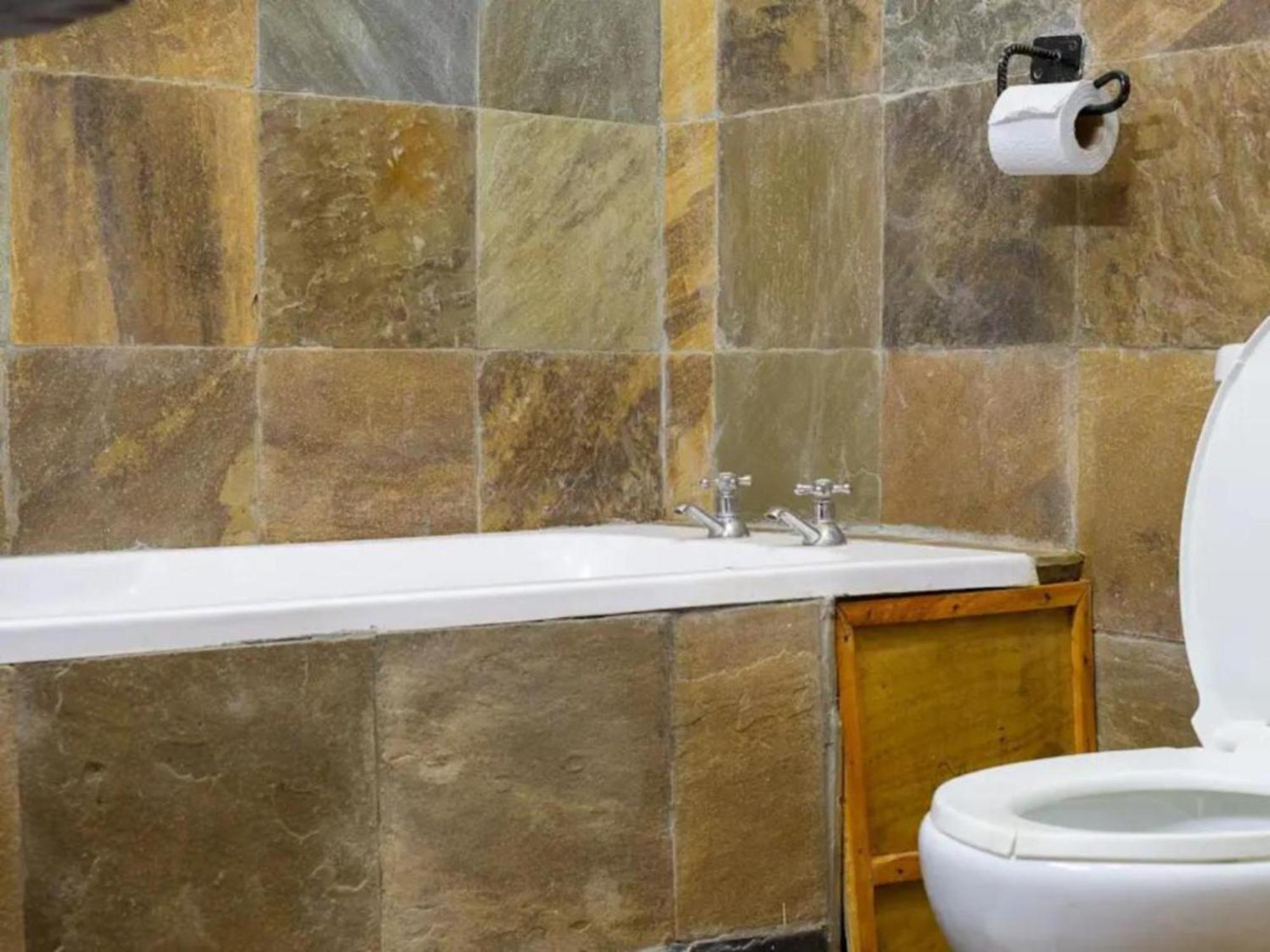 Tobriana Hotel Nairobi Ngoại thất bức ảnh